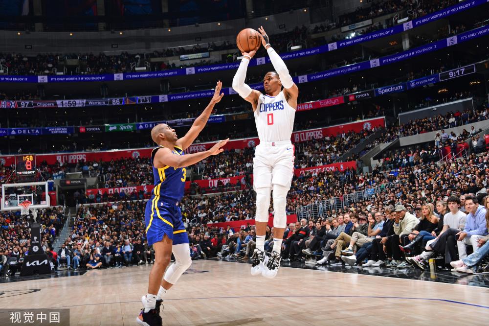 而出的代表 而出的代表