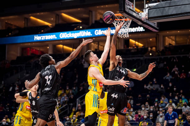 更令人意外 更令人意外